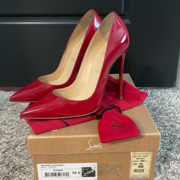 Women’s authentic Christian Louboutin so Kate 120 Patent red heels size 38.5 EUC - Picture 1 of 9